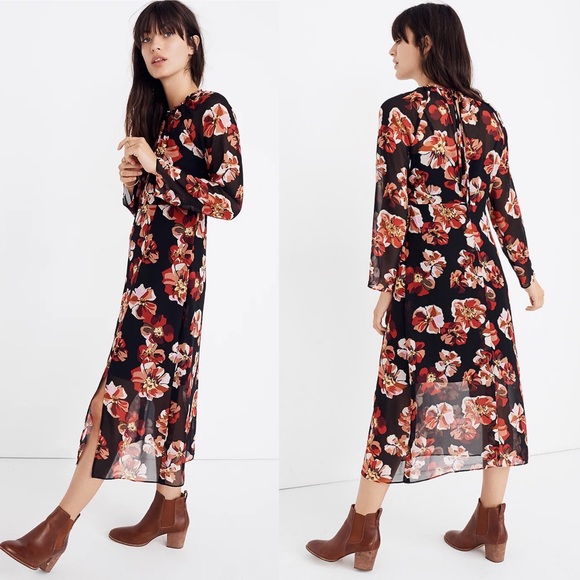 Madewell Shirred Midi Dress in French Rose - Picture 2 of 5